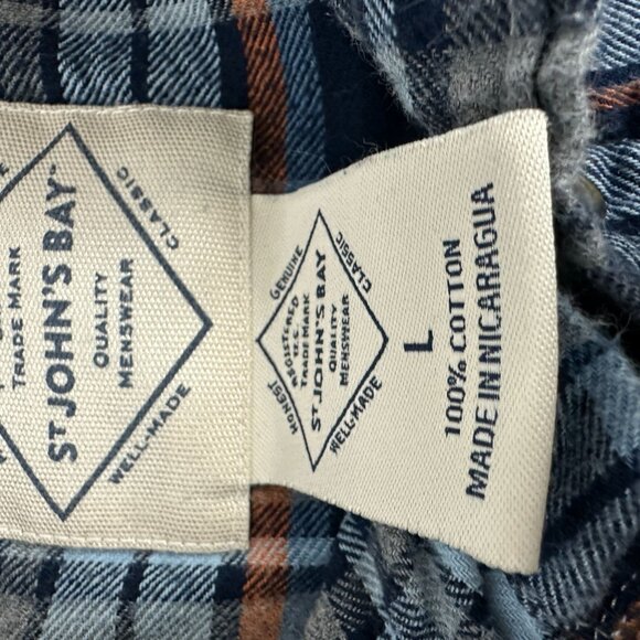 St Johns Bay Mens Button Down Plaid Flannel Shirt Long Sleeve Cotton Navy - Picture 5 of 7